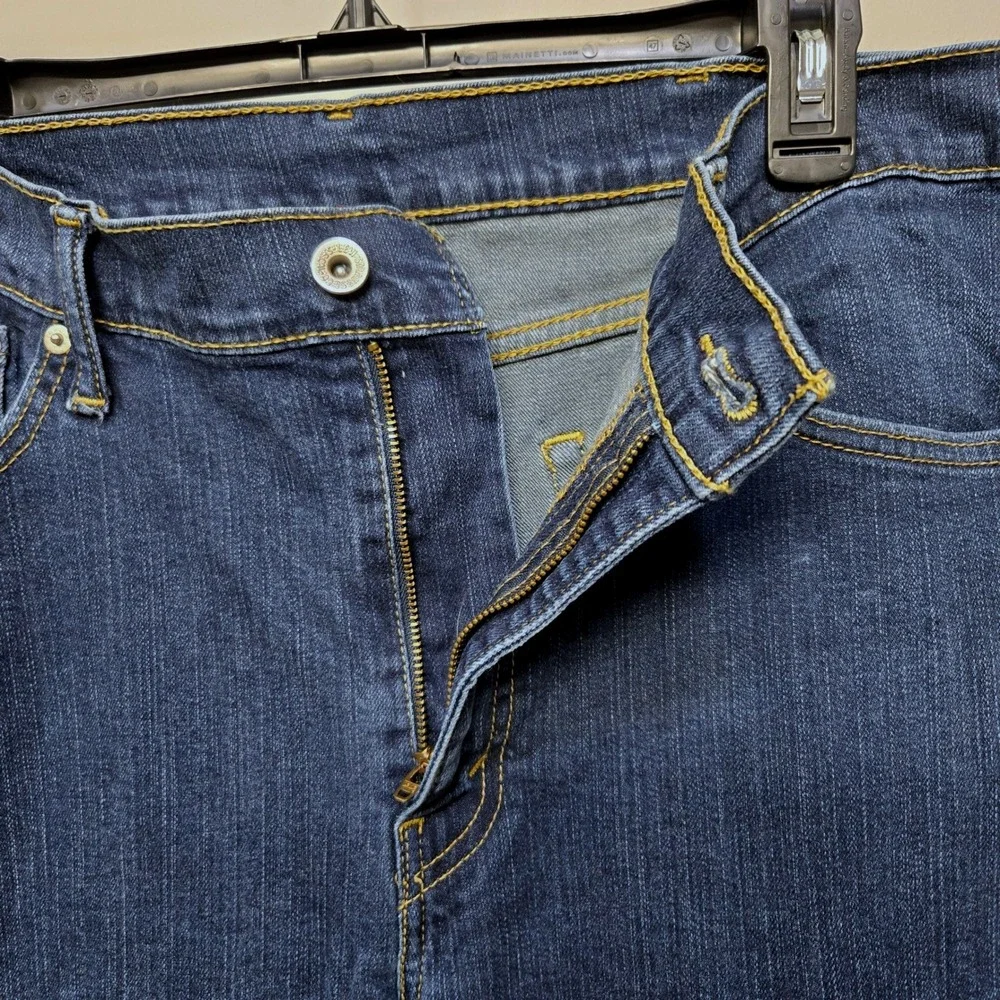 Levi's 514 Jeans Men Size 38x32 Dark Wash‎ Straight Fit Stretch Classic Capsule